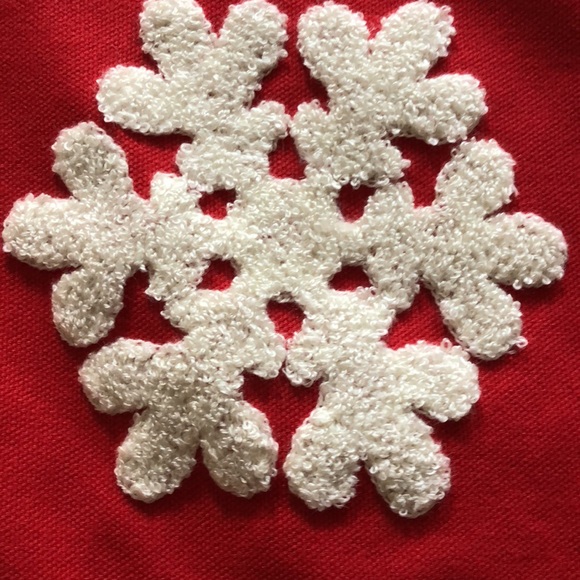 Lehour Winter Christmas red snowflake pillow cover - Picture 6 of 13